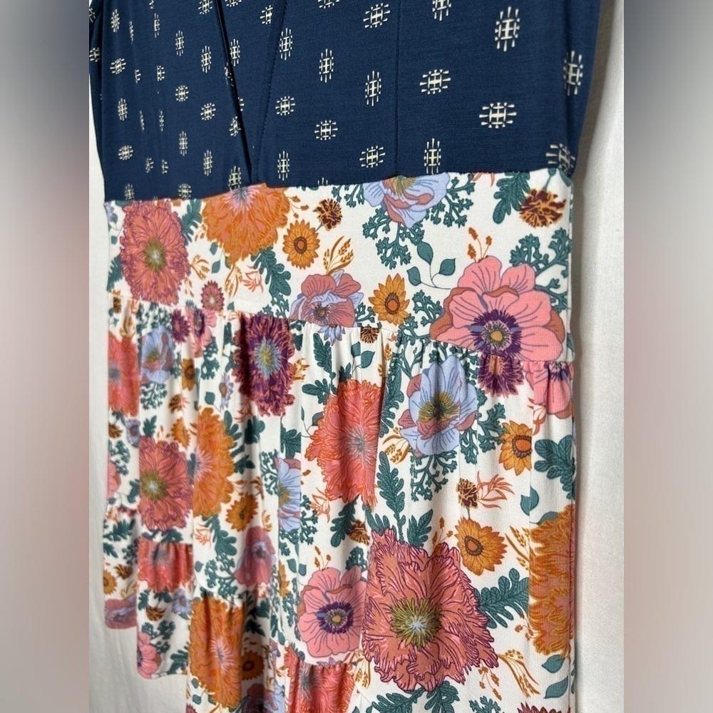 Matilda Jane Women’s Feeling Good Tank - Picture 5 of 7